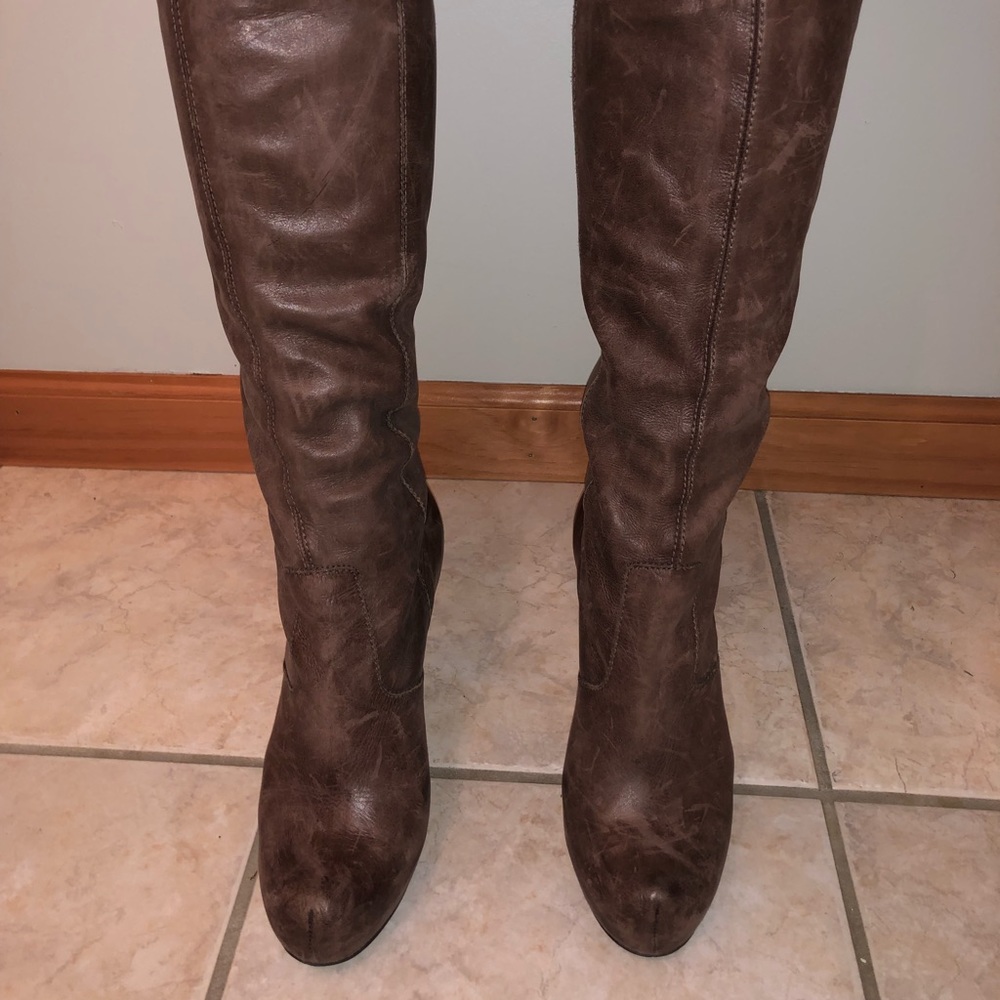 Steve Madden tall leather boots 
